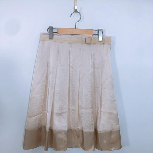 【02011】 BRIGITTE ブリジット スカート フレアスカート 9 Mサイズ相当 ベージュ 光沢有り 大人 フォーマル ひざ丈スカート 可愛い 上品