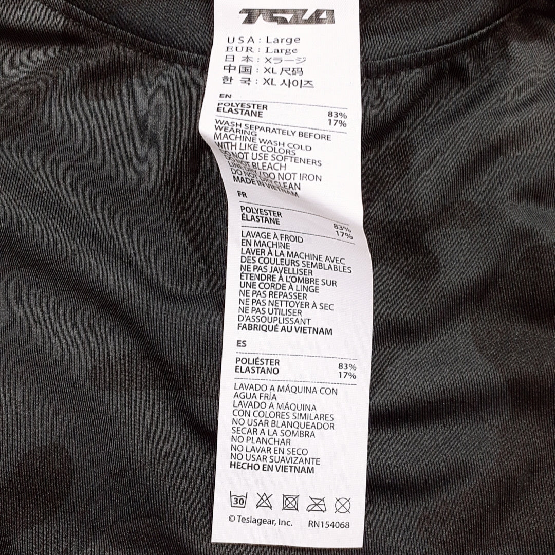 新古品 メンズXL TSZA トップス 長袖Ｔシャツ ブラック 黒色 タグ付き 三枚組 スポーツウェア 迷彩柄 インナーウエア 【24828】
