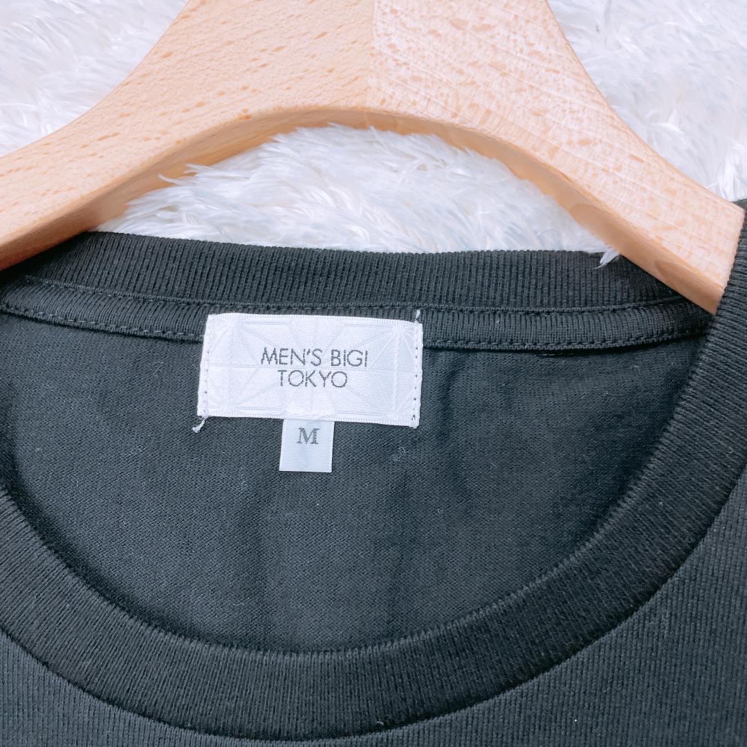 【01750】 美品 MEN'S BIGI メンズビギ トップス Tシャツ 半袖Tシャツ 半袖 シンプル メンズ カジュアル Mサイズ プリント文字 ブラック 黒