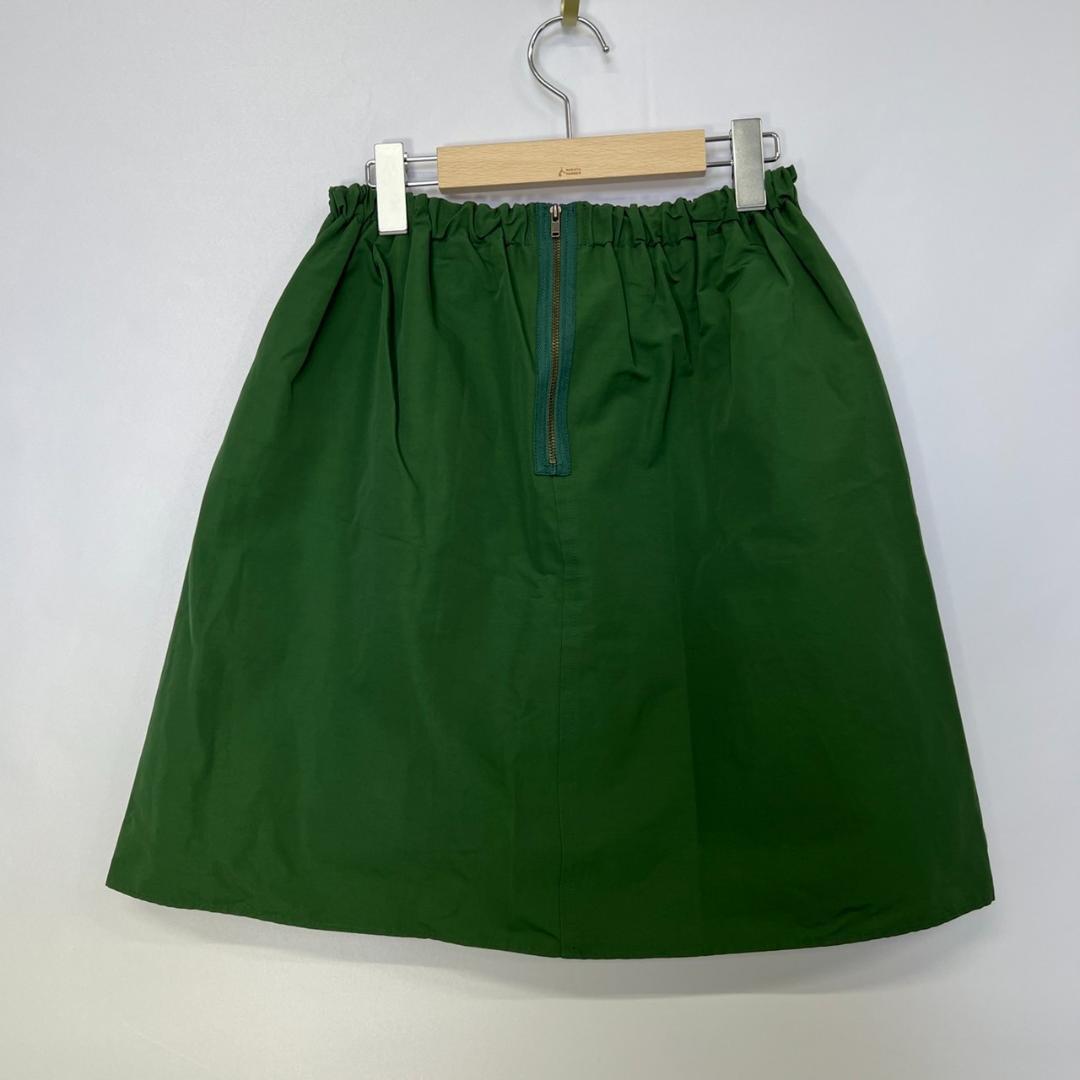 【04940】美品 SHIPS スカート グリーン 良品 シップス ひざ丈スカート 緑 フレアスカート ウエストゴム ファスナー 綺麗 ワンカラー 無地