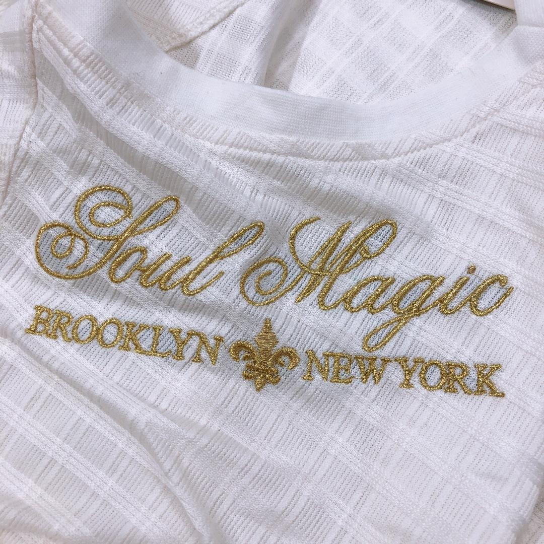 【08774】 SOUL MAGIC ソウルマジック トップス シャツ 半袖 白 大きめ XL ホワイト 白 柄あり 刺繍あり 夏 Ｔシャツ