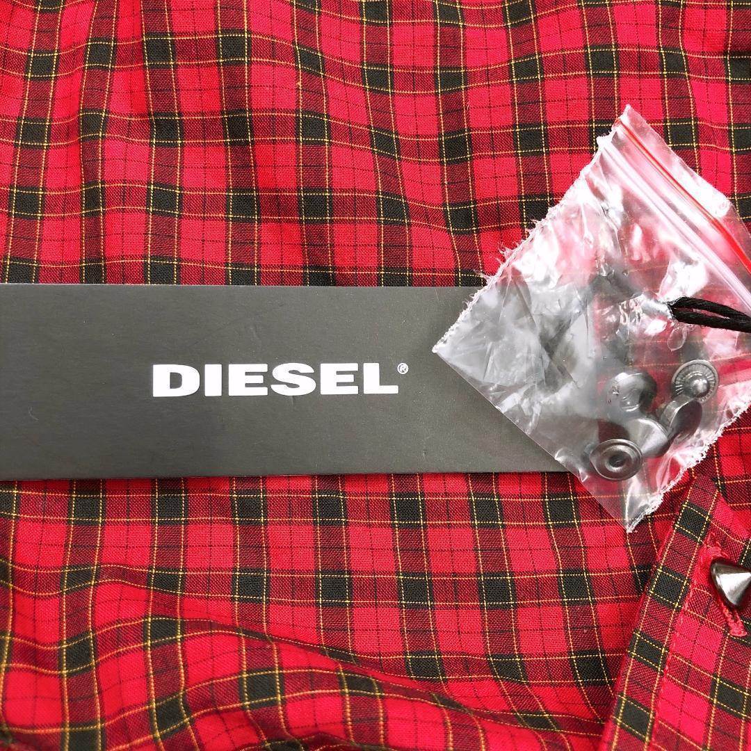 【08785】美品 DIESEL トップス XSサイズ RED 良品 未使用に近い ディーゼ シャツ ノースリーブ ノースリーブシャツ チェック柄 カジュアル