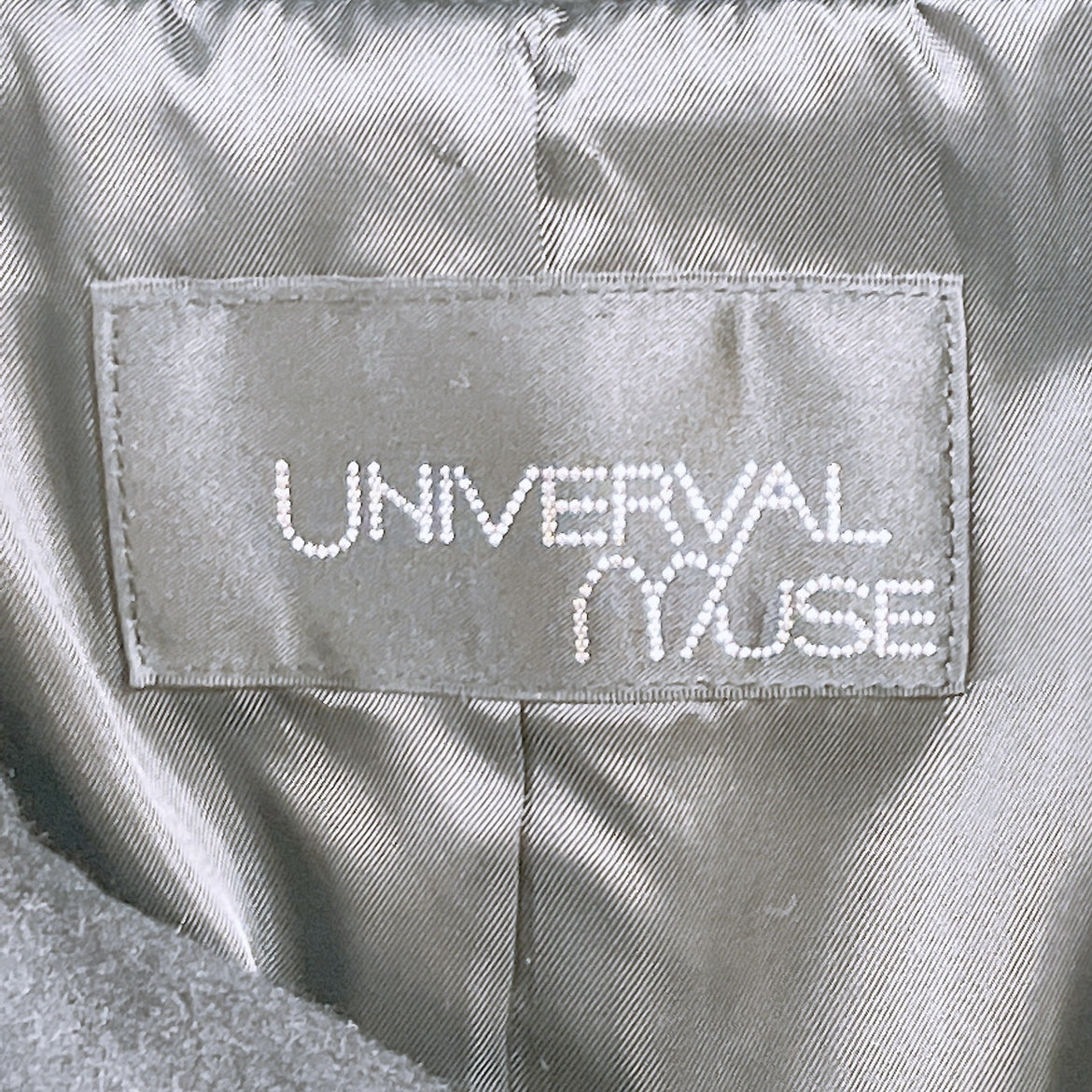 【12673】 UNIVERVAL MUSE ユニバーバルミューズ コート 黒 ブラック オシャレ かわいい ボタン 通勤 普段着