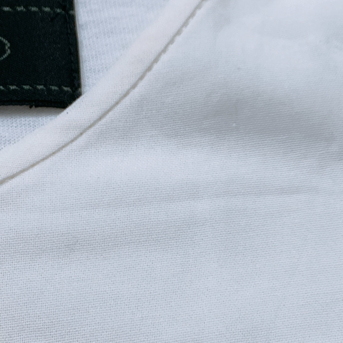 レディースXL 4 UNTITLED 半袖ブラウス 白 ホワイト 美品 ポリエステル100 カジュアル シンプル 無地 アンタイトル 【14833】