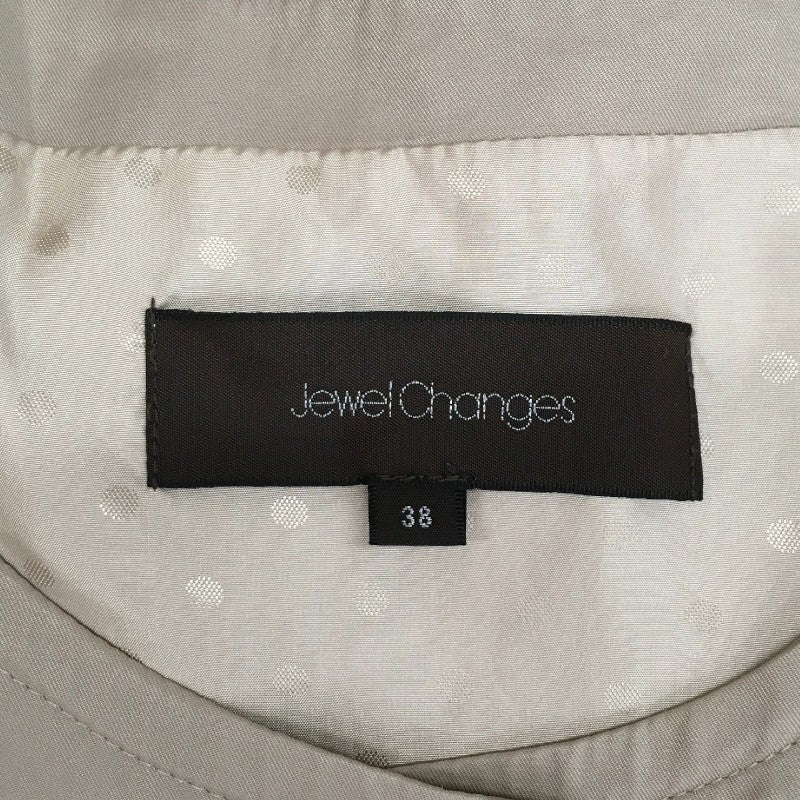 【20465】 Jewel Changes ジュエルチェンジズ アウター サイズ38 / 約M ベージュ 内部ドット柄 ショート丈 可愛い シンプル レディース