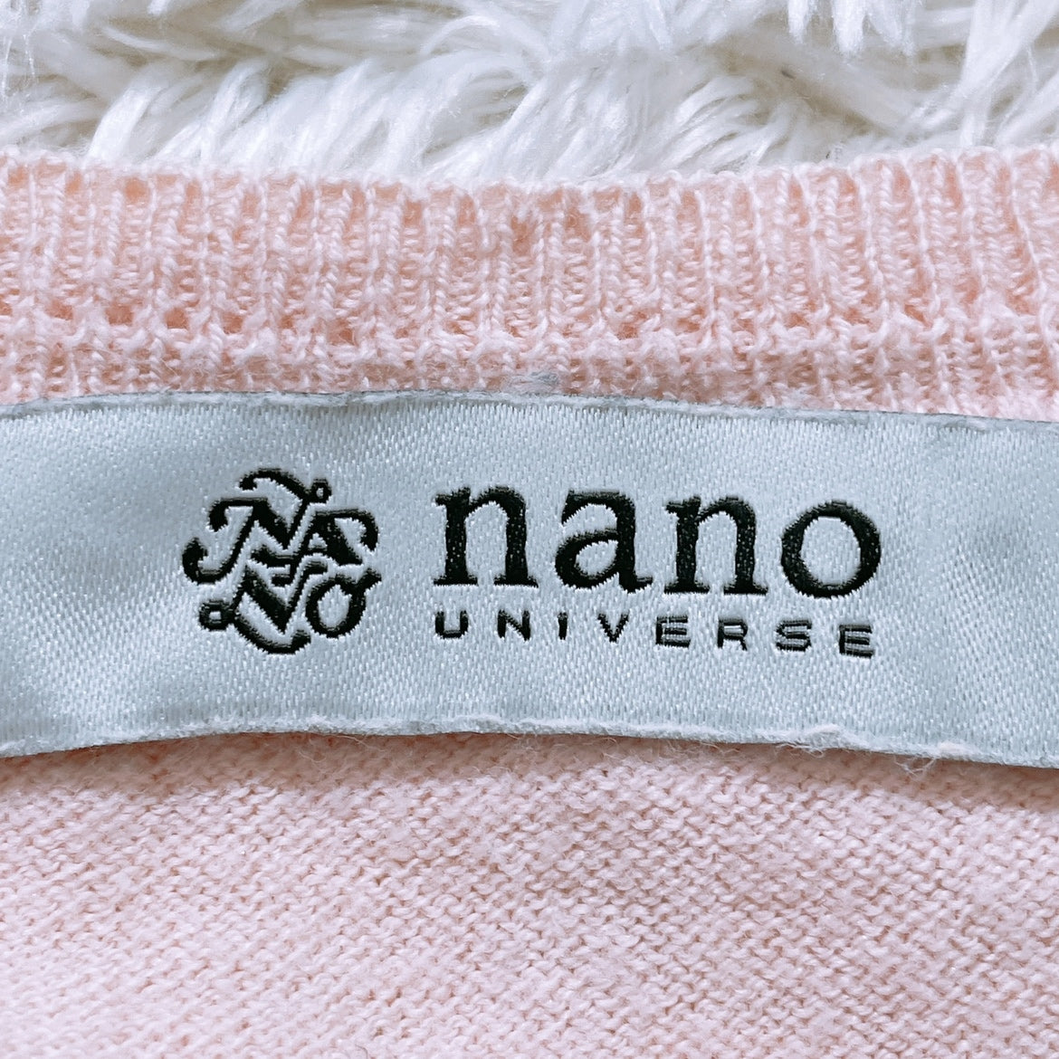 【20695】 nano ナノ Tシャツ Vネック 長袖 ピンク 桜色 38 かわいい シンプル 無地 春 秋 冬 普段着 訳アリ 万能