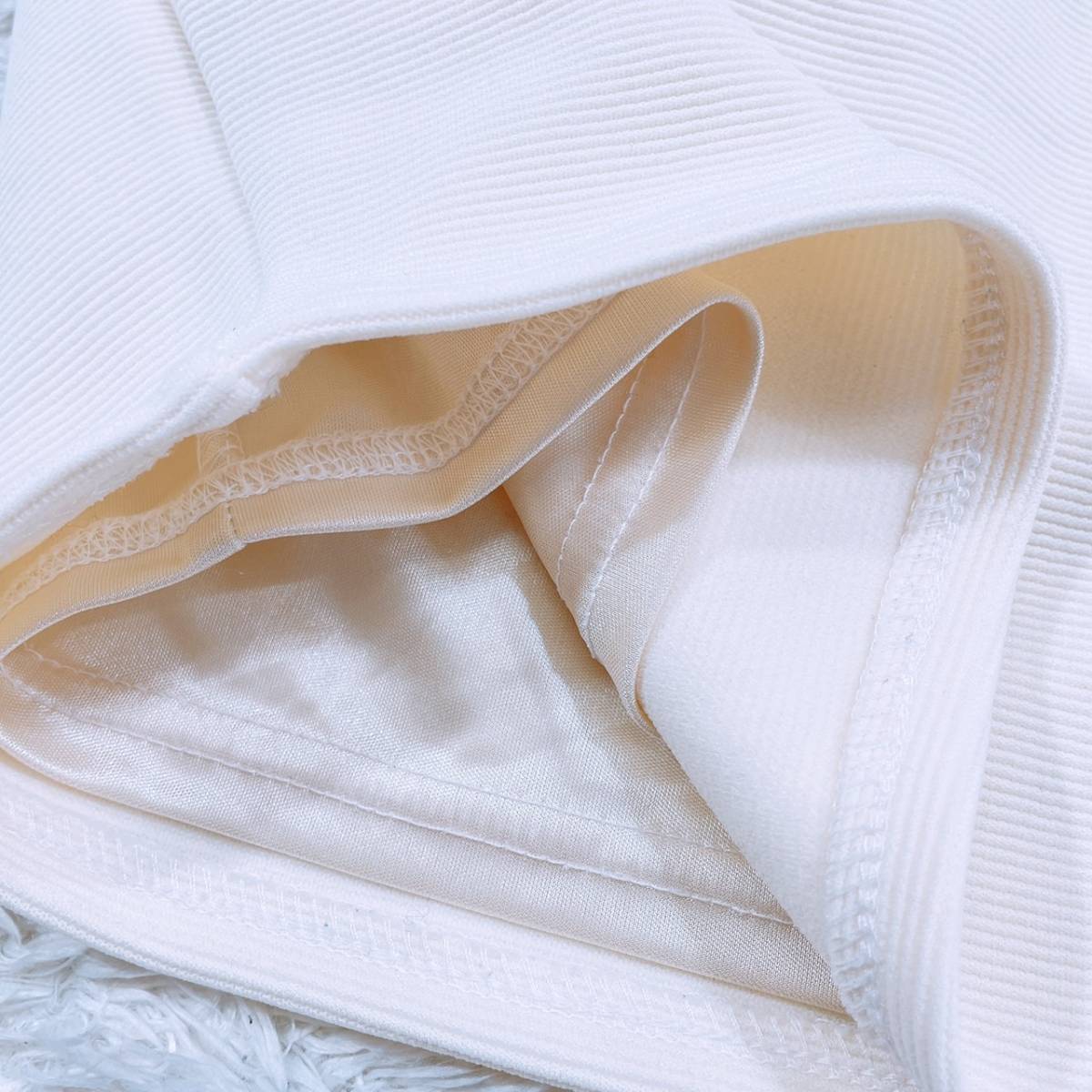 【21341】 S.I2.C. エスアイツーシー ファッション ボトムス スカート 台形型スカート ミニ丈 ウエストゴム ポケット ホワイト 白 M