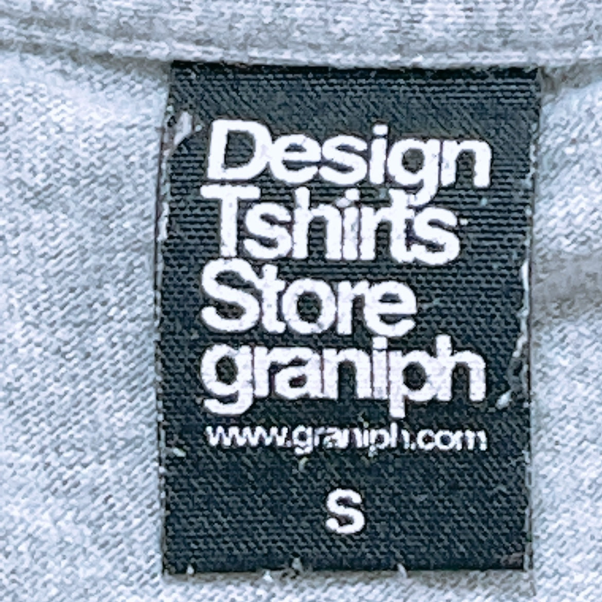 メンズS Design Tshirts Store graniph 半袖 Tシャツ グレー 灰色 黒 ブラック ナス デザインティーシャツストアグラニフ 【22221】
