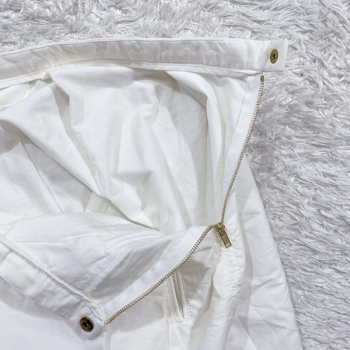 【22815】 MACPHEE マカフィー ミニスカート 白 ホワイト オフホワイト 38 M相当 無地 シンプル 前ポケット