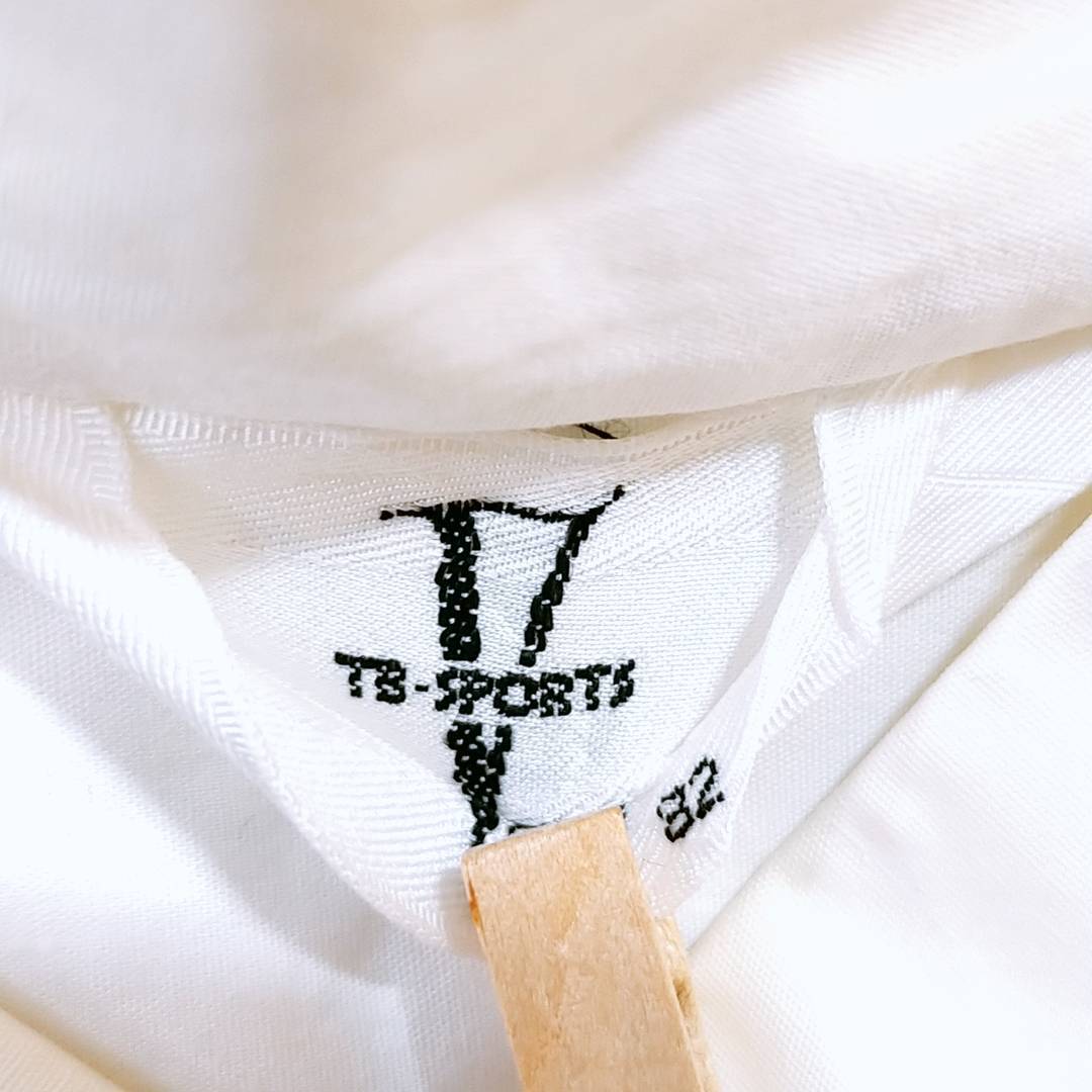 メンズ82 TB SPORTS 刺繍入りウイングカラードレスシャツ 白 ホワイト 比翼仕立て 長袖 ティービースポーツ 【25473】