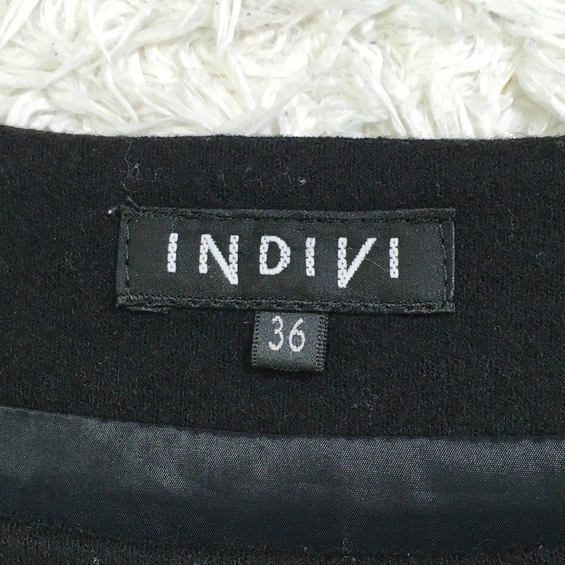 【29936】 INDIVI インディヴィ ひざ丈ワンピース サイズ36 / 約S ブラック 飾りポケット シンプル かわいい レディース