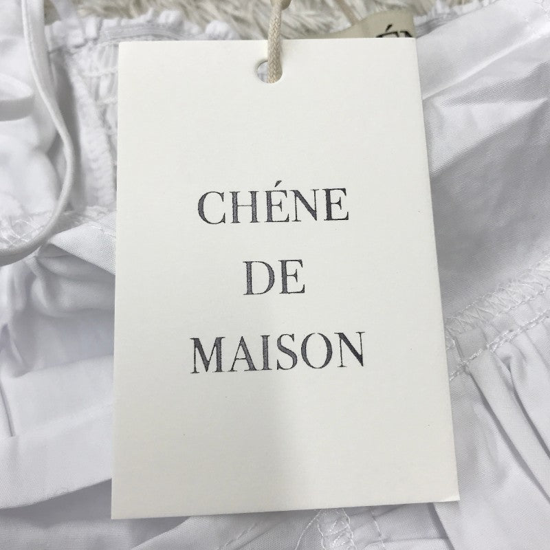 【30148】 新古品 CHENE DE MAISON シェヌデメゾン キャミソール ホワイト サイズM相当 可愛い 後ろゴム 横ファスナー オシャレ レディース