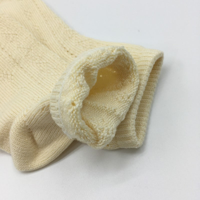 【30493】 靴下 ソックス クリーム色 レッグウェア ルームソックス オシャレ 可愛い カジュアル シンプル 刺繍 上品 ナチュラル レディース