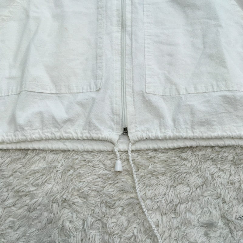 【30555】 パーカー フーディー ホワイト 大きいポケット付き ロゴマーク付き カボサンルーカス サイズXL相当 メンズ