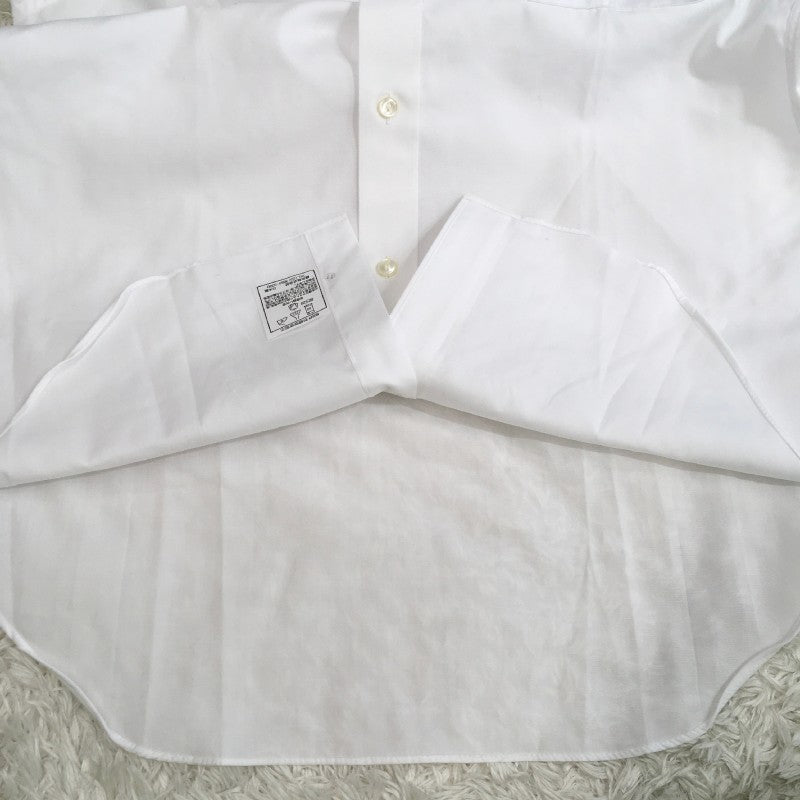 【31229】 BALMAIN バルマン 半袖シャツ サイズ37 ホワイト サイズL相当 無地 動きやすい 着こごち良い シンプル ポケットあり メンズ