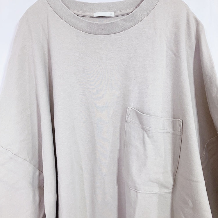 【26754】 GU ジーユー 半袖Tシャツ カットソー サイズXL グレージュ 作り大きめ ルーズ ゆったり シンプル 無地 肌さわり良い メンズ