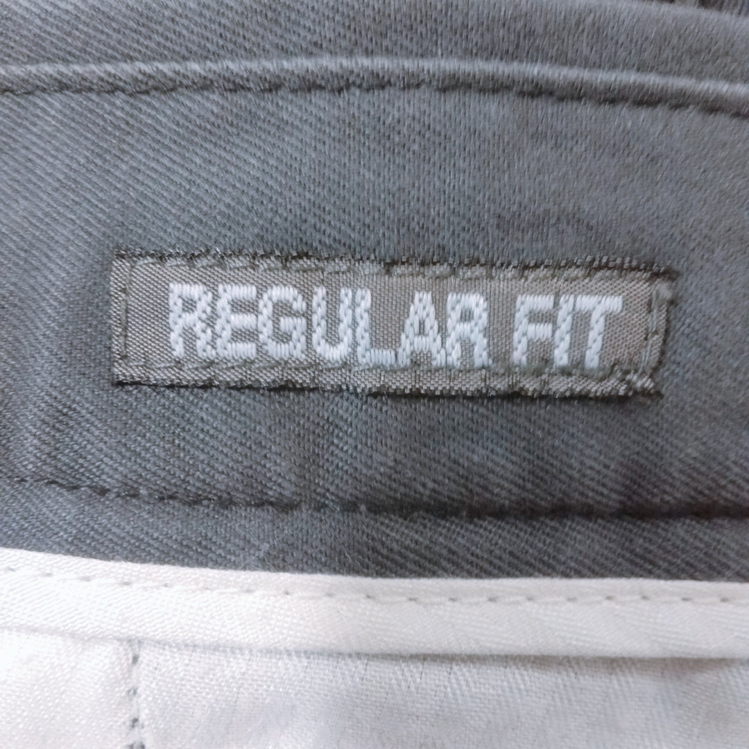 【25555】 REGULAR FIT レギュラーフィット デニム ジーンズ ジーパン グレー Lサイズ相当 モノトーン かっこいい カジュアル メンズ