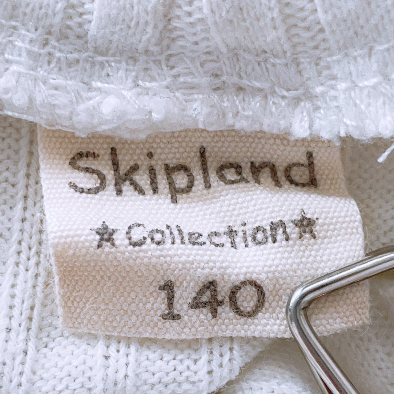 【27983】 skip land スキップランド ニット サイズ140 ホワイト セーター リブニット プルオーバー タートルネック シンプル キッズ
