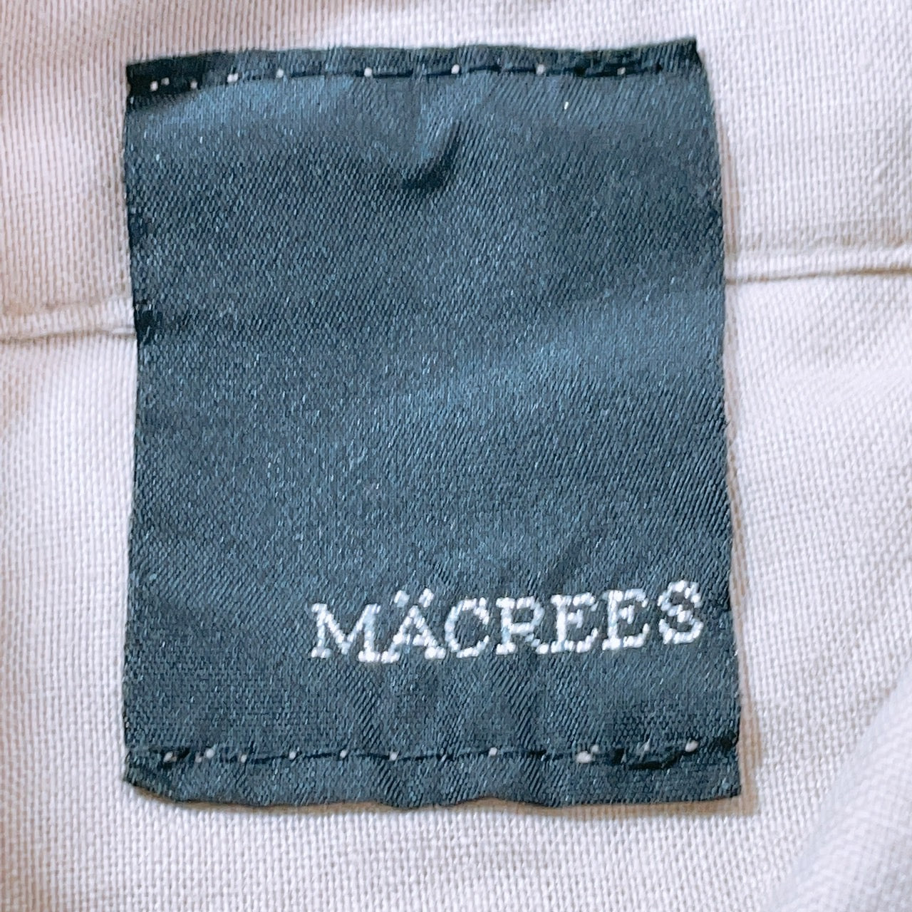 【26125】 MACREES マクリーズ 長袖シャツ ベージュ サイズS相当 カジュアルシャツ 前ボタン ロールアップ シンプル 韓国製 レディース