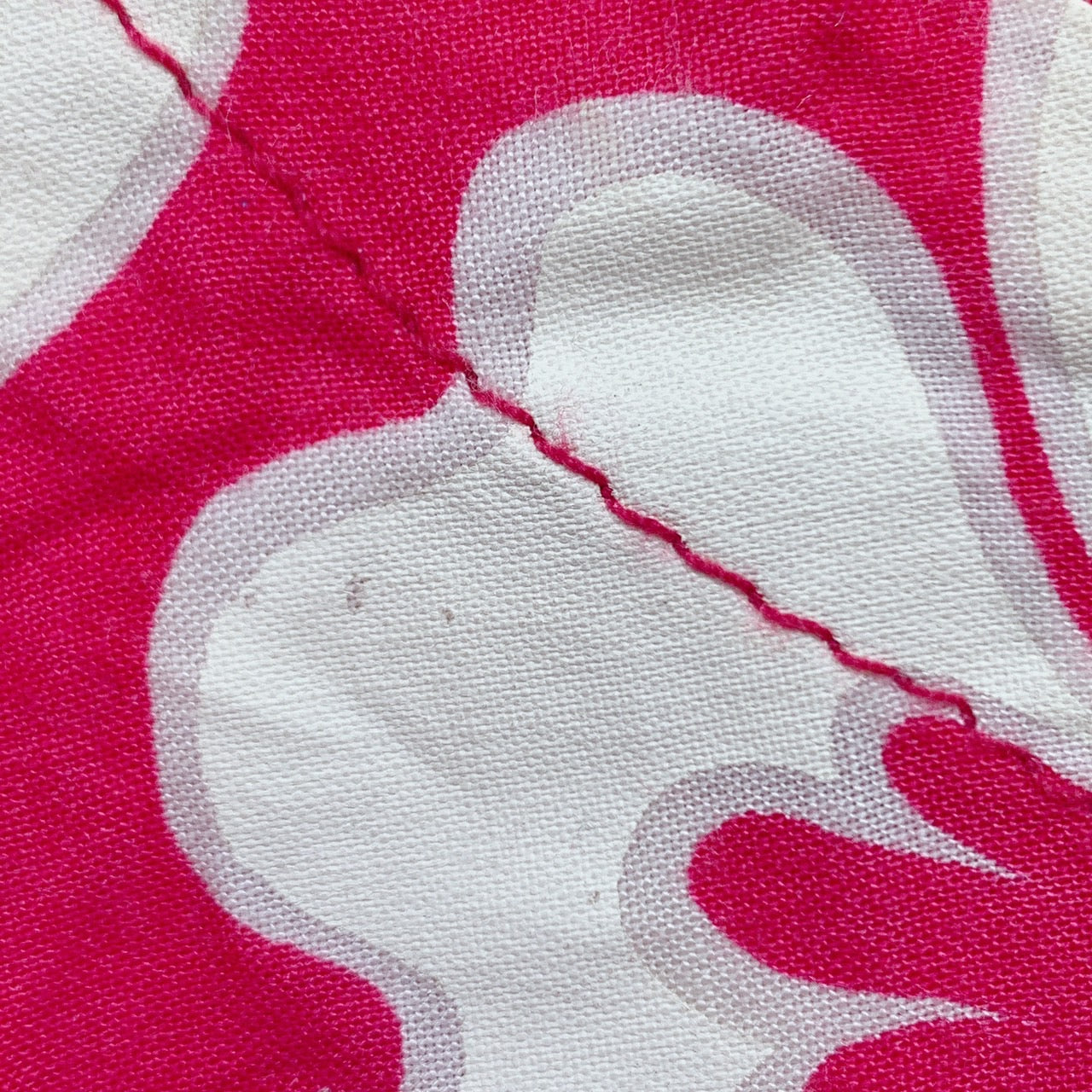 【26418】 半袖シャツ ピンク カジュアル ハワイアン かわいい リゾート 夏 花柄 上品 涼しげ おしゃれ 丸首 丈短め 重ね着 レディース